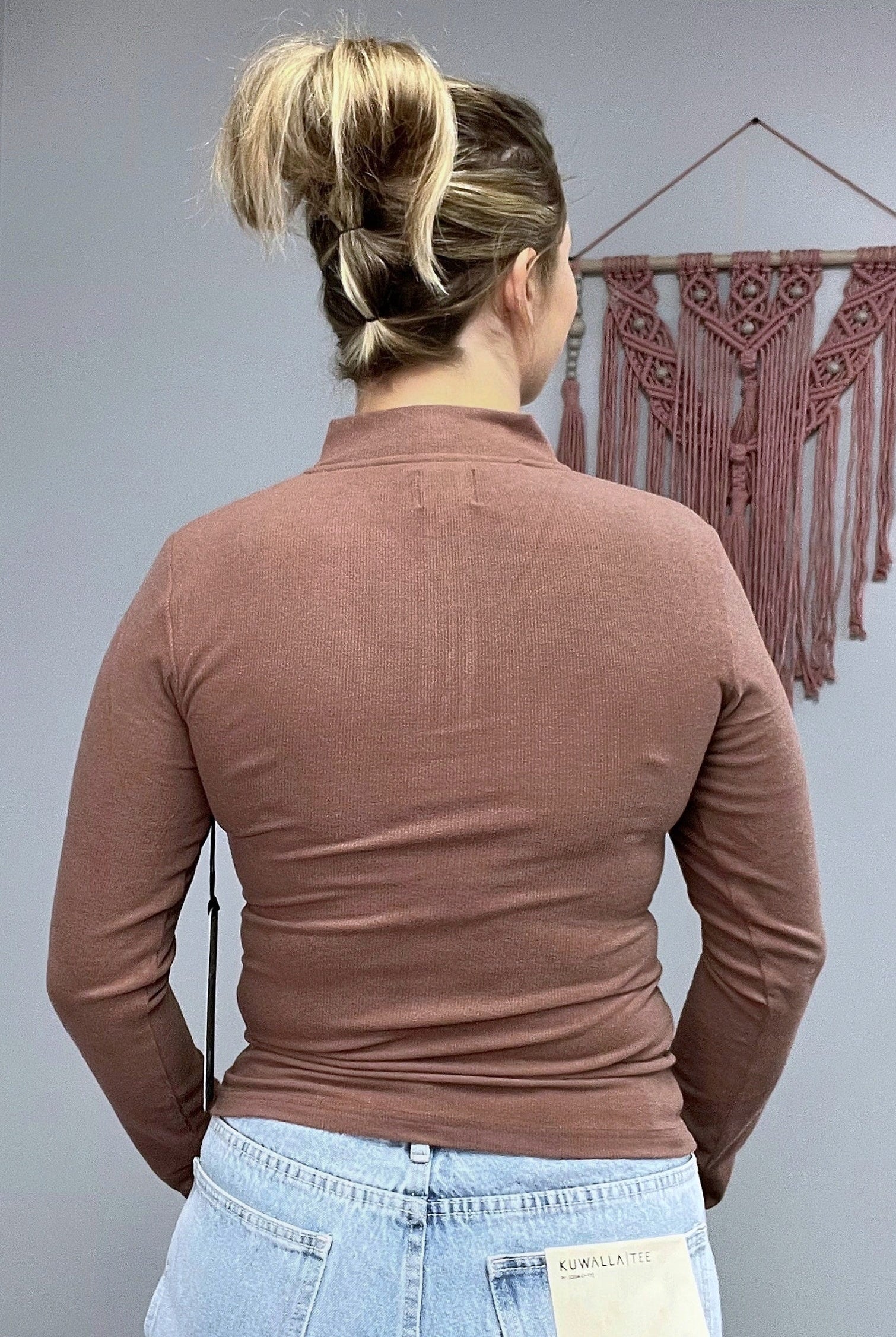 Invisible Zip Long Sleeve - Cocoa