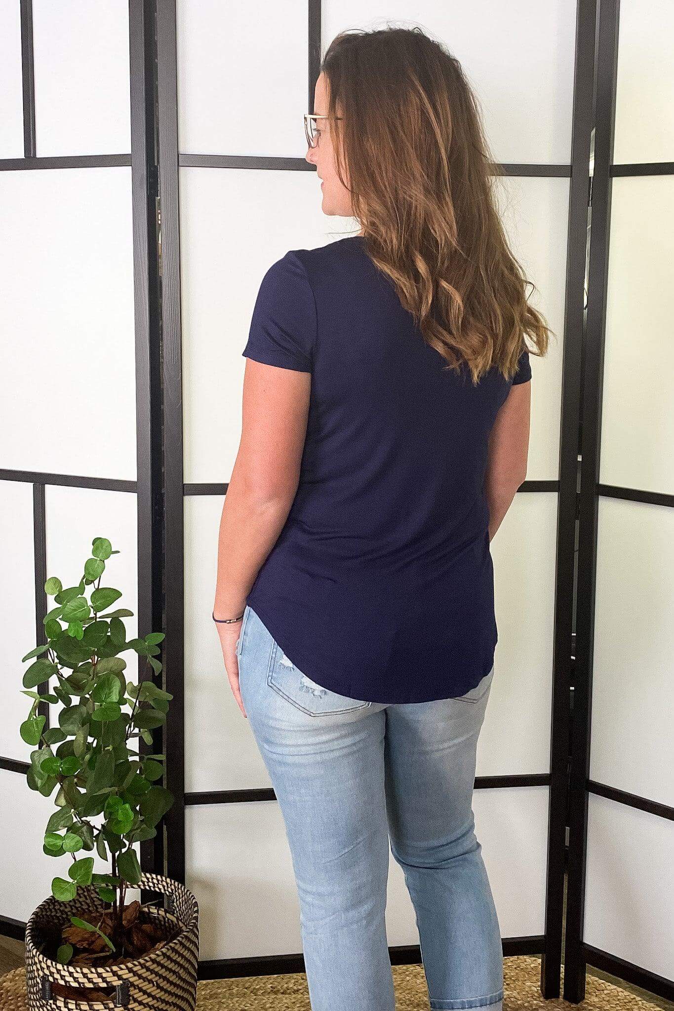 *Final Sale* The Basic Pocket Tee - Multiple Colours - Bunky & Marie's Boutique